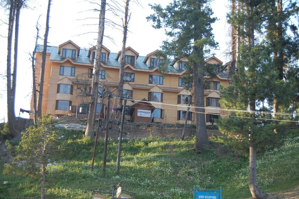 Hotel Zahgeer Continental Gulmarg Rum bild